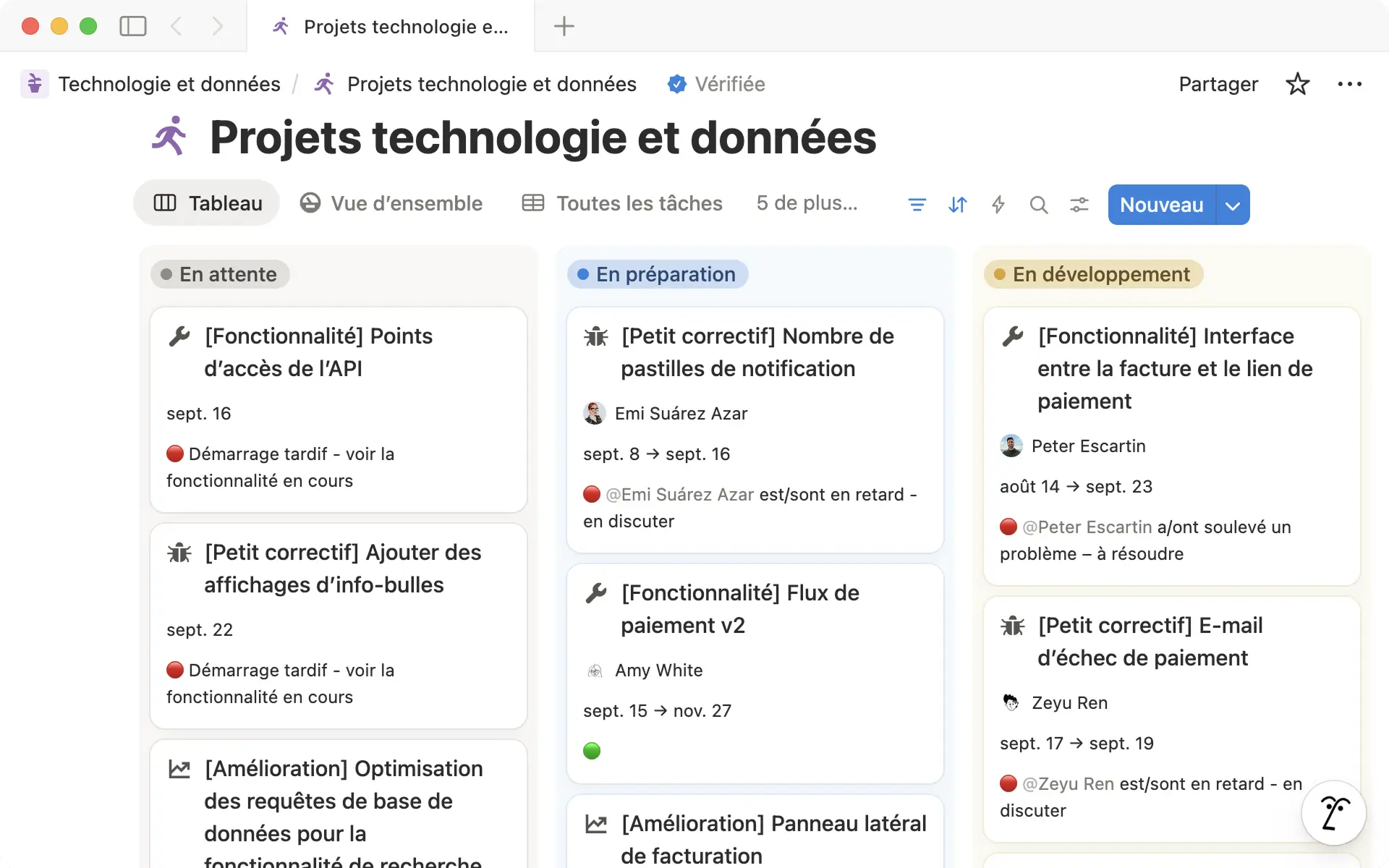 Qonto crée des Tableaux Kanbans comme celui-ci dans ses bases de données Notion, afin de garder les équipes organisées et le travail transparent.